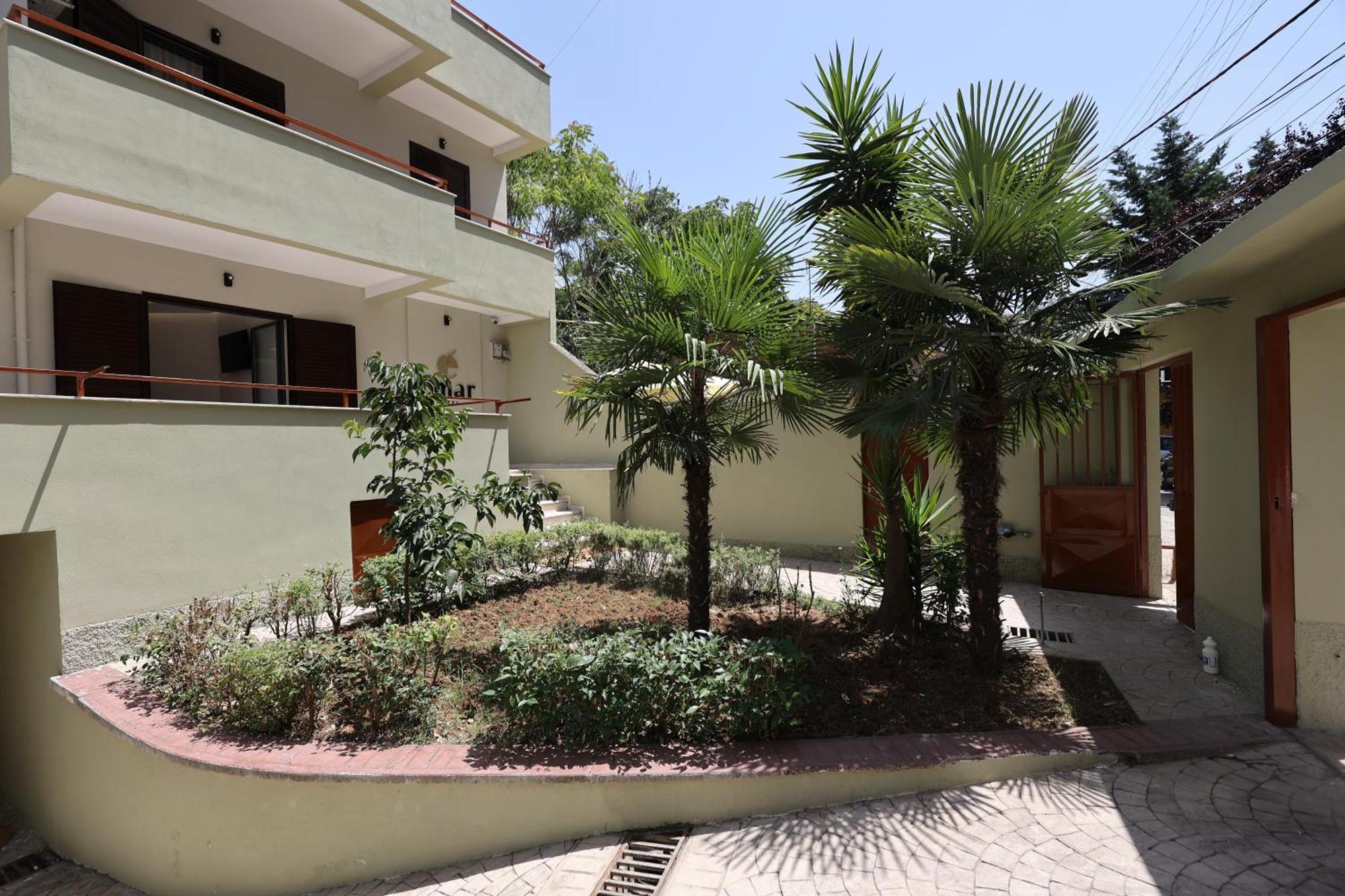 Emar Hotel Tirana